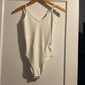 American eagle white ribbed bodysuit